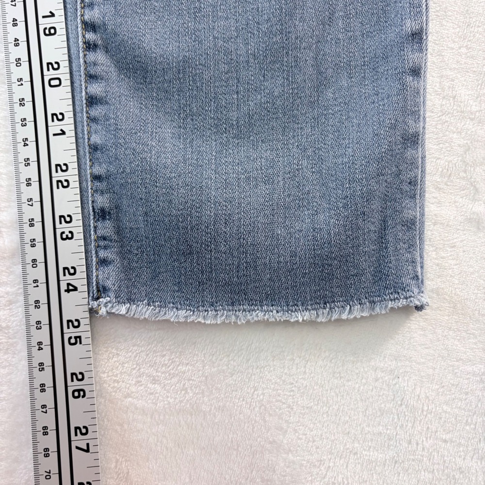 Universal Thread Jeans Distressed Ripped Raw Hem Blue Size 8/29 - Picture 8 of 9